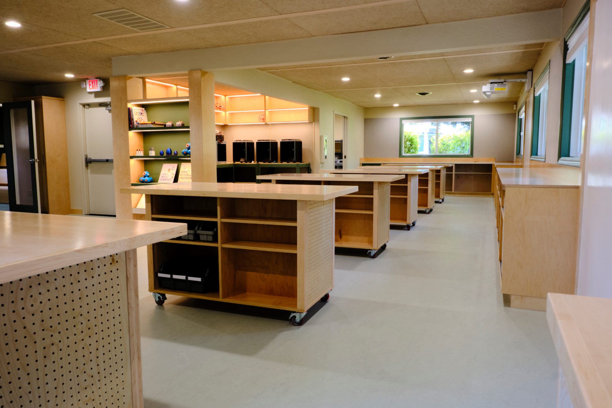 VCC Ranch House, classroom with built-in maple casework and workstations